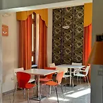 De La Gare - Dortoir &