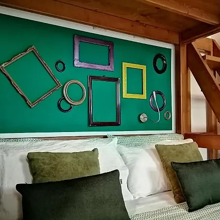 De La Gare - Dortoir & * Hone