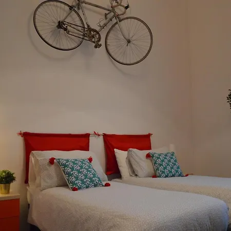 De La Gare - Dortoir &