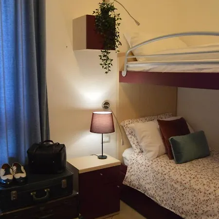 De La Gare - Dortoir &