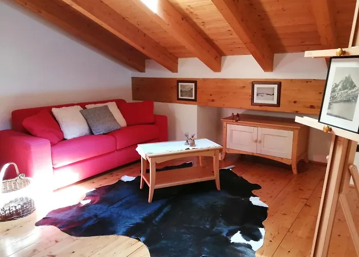 De La Gare - Dortoir & Hostel *