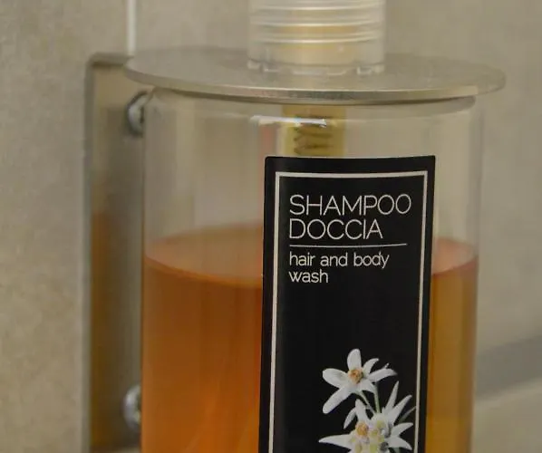 De La Gare - Dortoir & * Hone